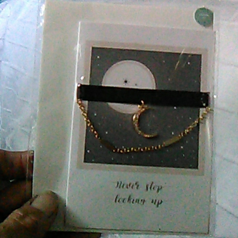 Necklace - Picture 2 of 2